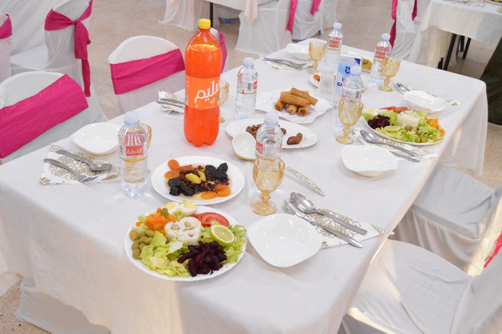 إفطار رمضاني جماعي بالإقامة الجامعية 2000 سرير الحسنية